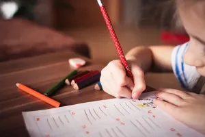 Jak uprawiać bluszcz na balkonie?